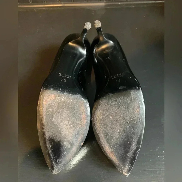 Authenic Gucci Black Patent Leather High Heels with Gold Platform Size 7 - Picture 6 of 7